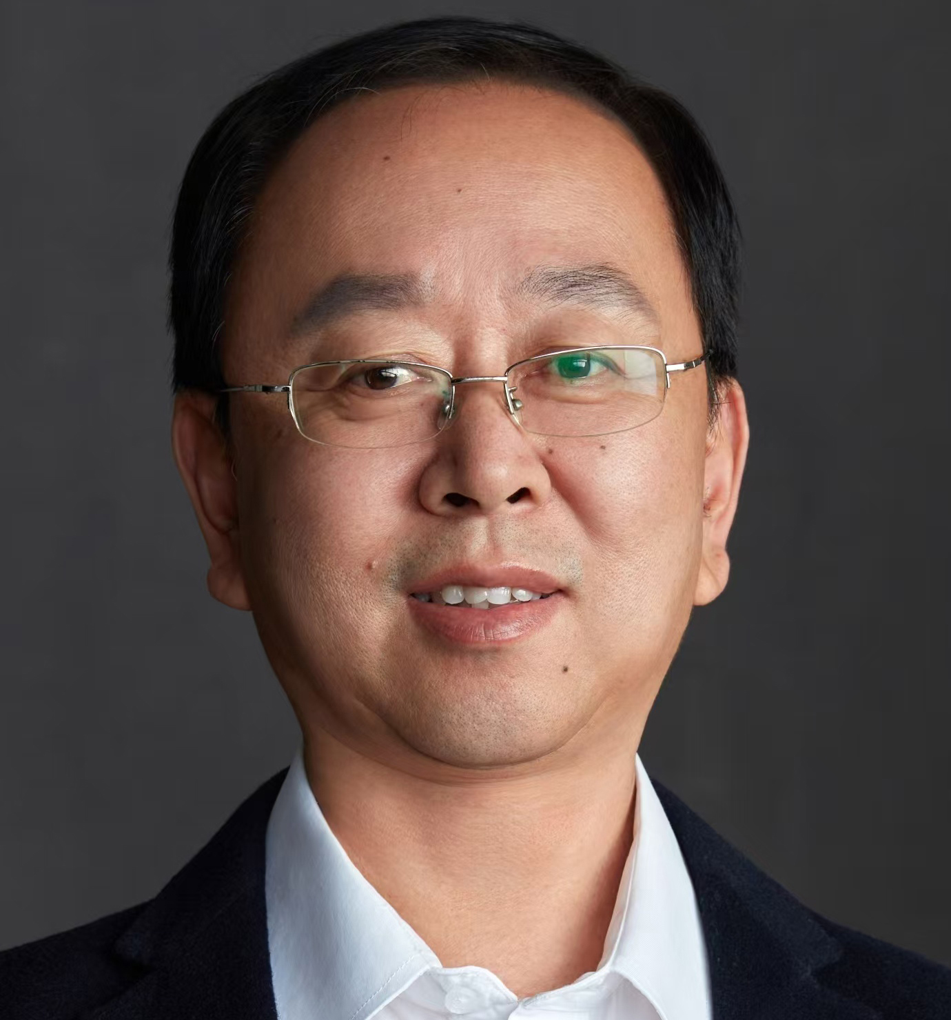 于 俊